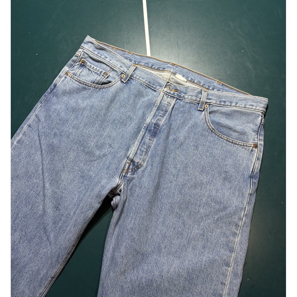 Vintage 80s Levi's 501 Button Fly Denim Jeans Straight Leg 38x30 Mint Condition - Picture 3 of 16